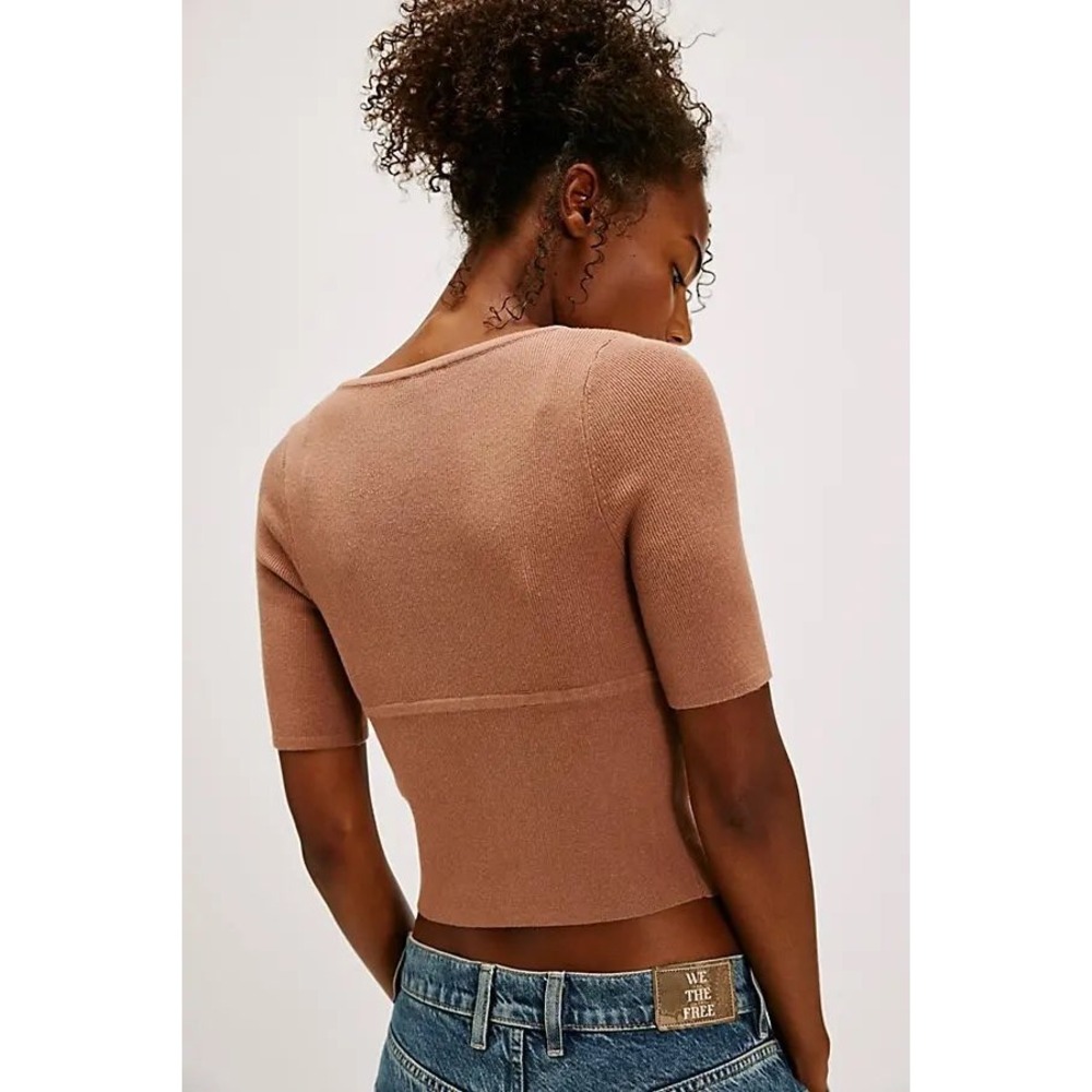 FREE PEOPLE Teagan Swit Short Sleeve - Latte Size Small - Picture 2 of 5
